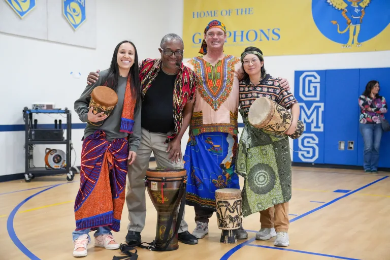 Traditions - Top - 5